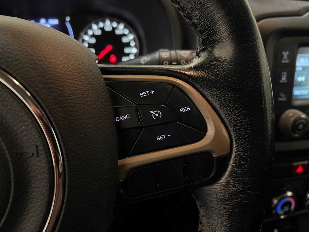 2017 Jeep Renegade Image 19