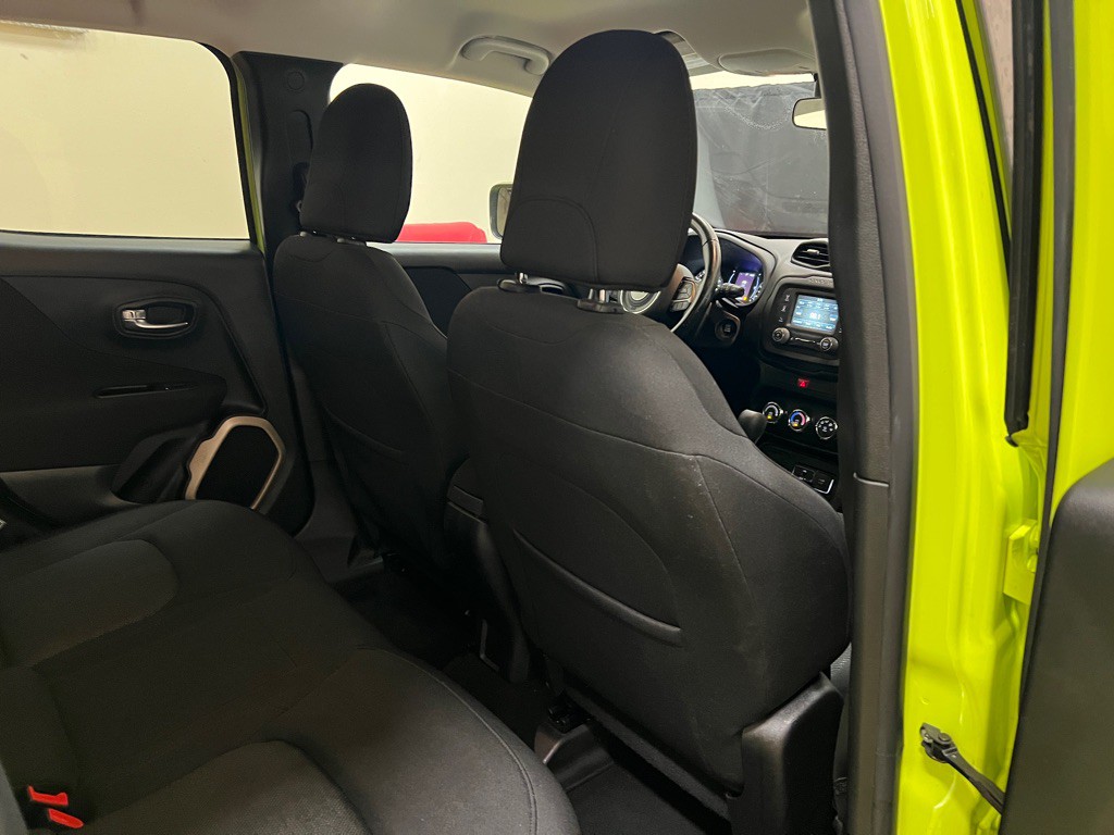 2017 Jeep Renegade Image 33