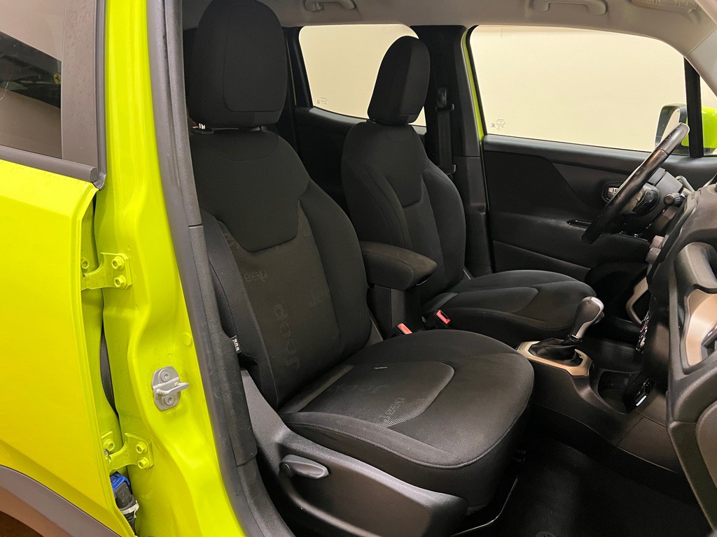 2017 Jeep Renegade Image 34