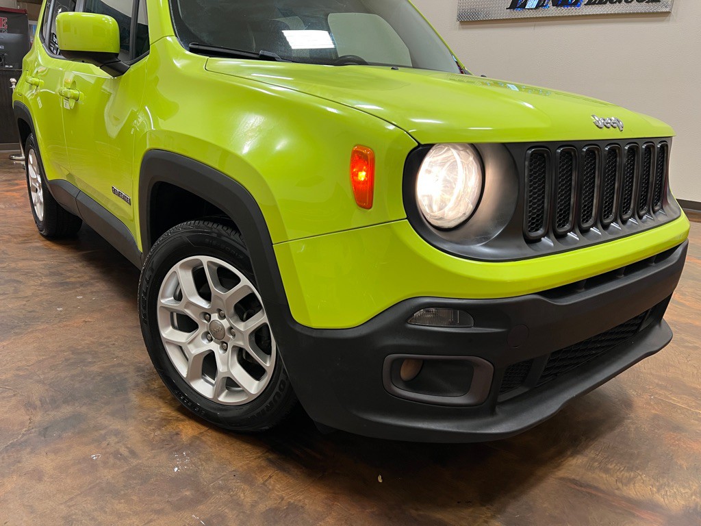 2017 Jeep Renegade Image 37