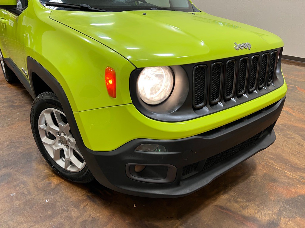 2017 Jeep Renegade Image 43