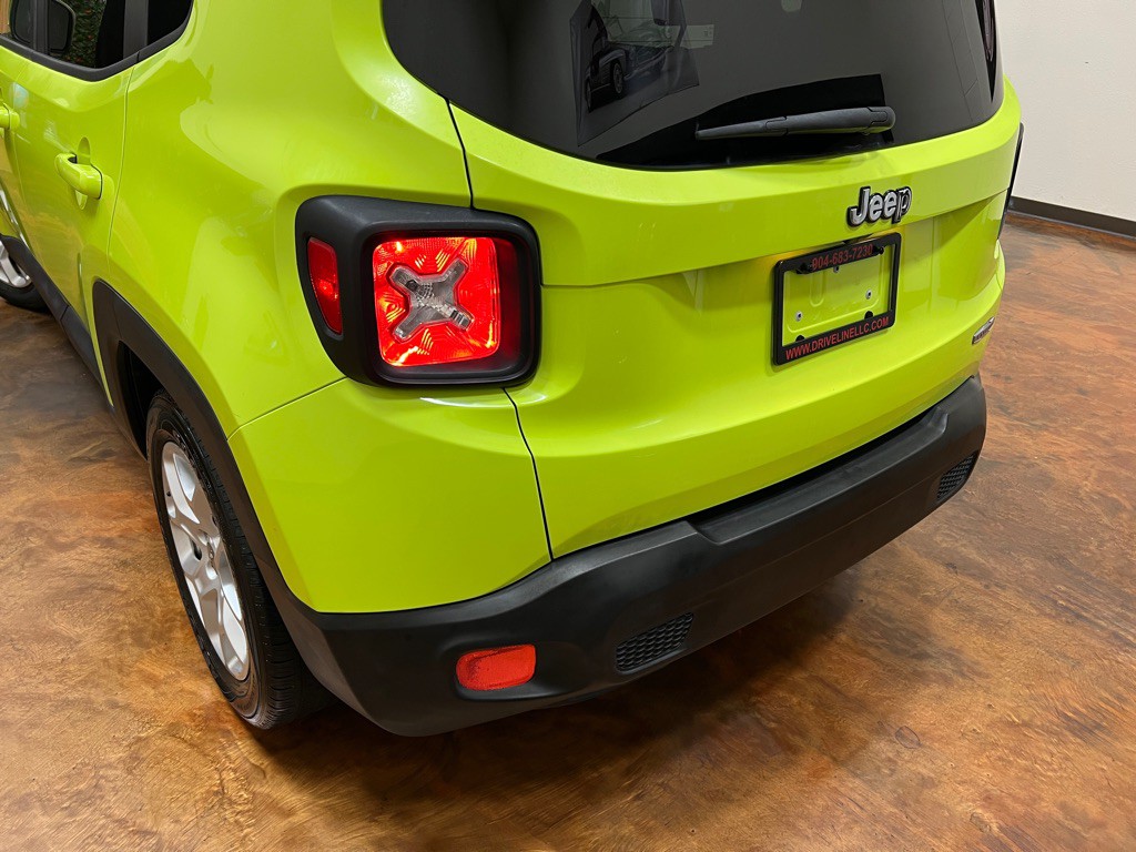 2017 Jeep Renegade Image 44