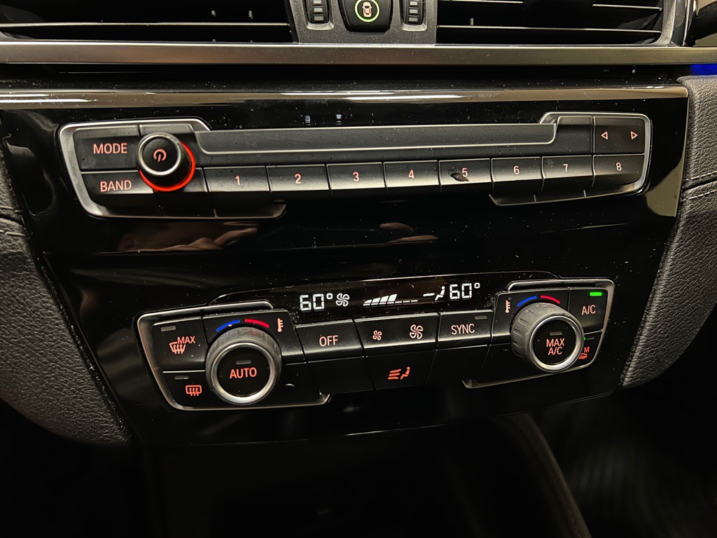 2022 BMW X2 Image 26