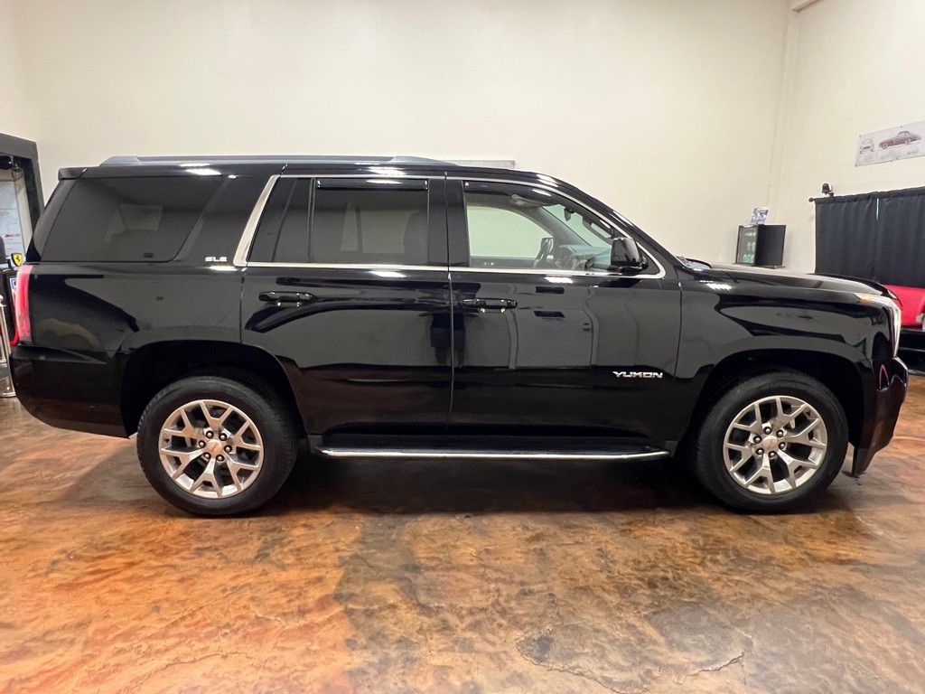 2020 GMC Yukon Image 10