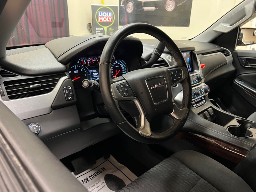 2020 GMC Yukon Image 13