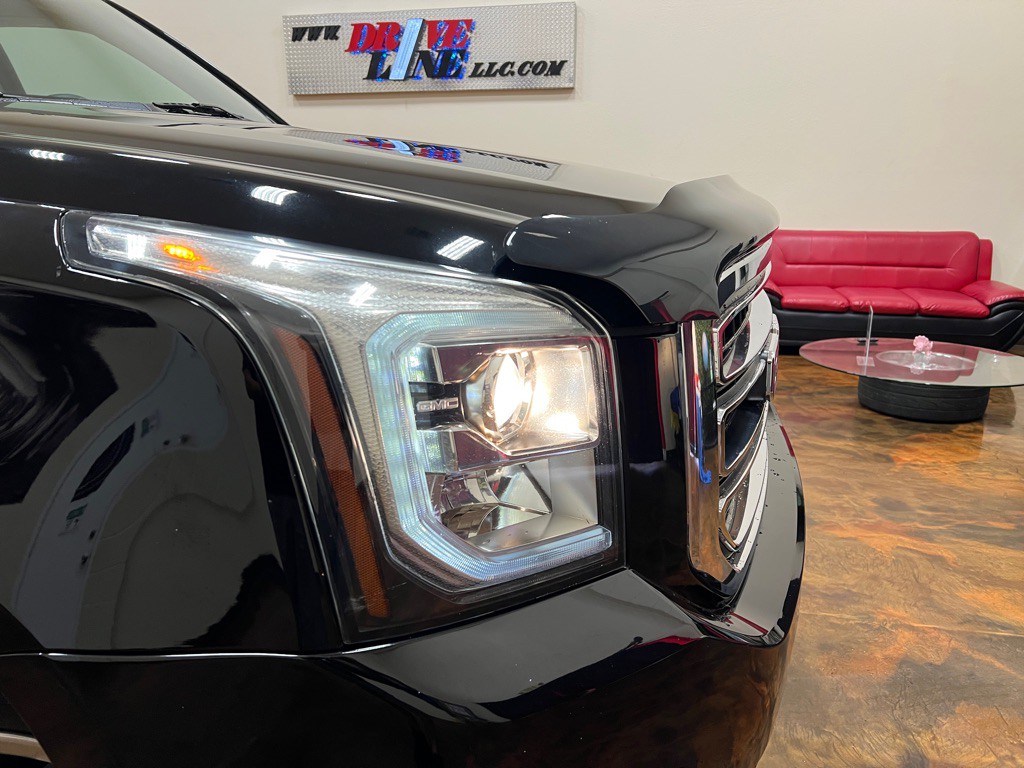 2020 GMC Yukon Image 44