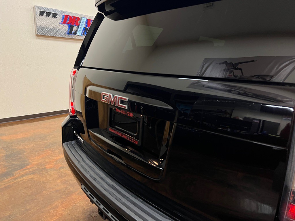 2020 GMC Yukon Image 45