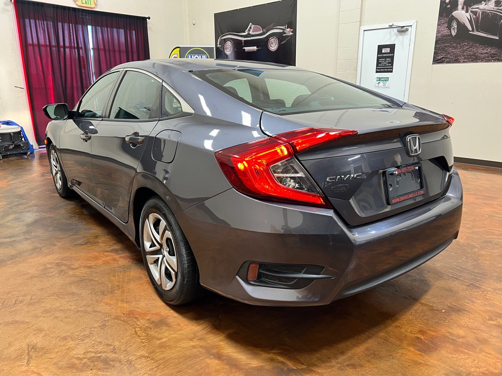 2018 Honda Civic Image 7