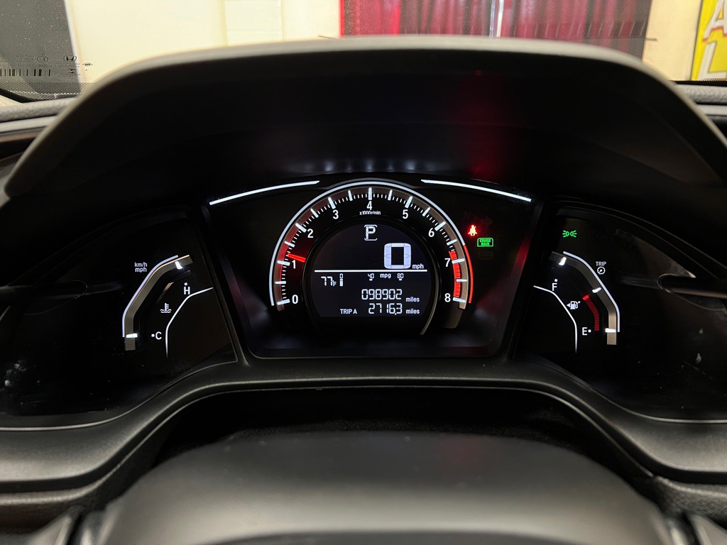 2018 Honda Civic Image 16