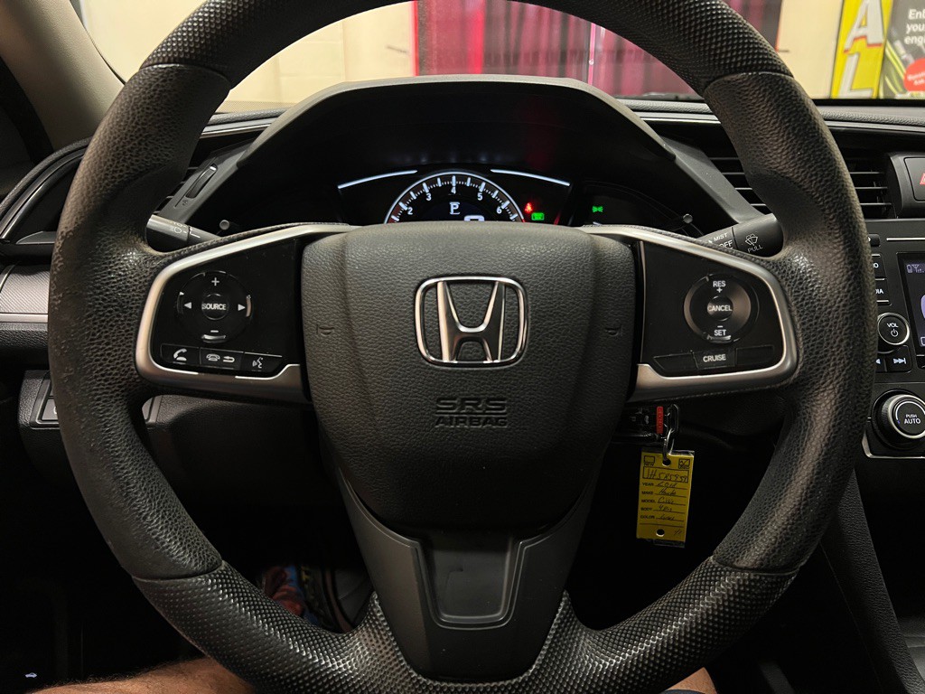 2018 Honda Civic Image 18