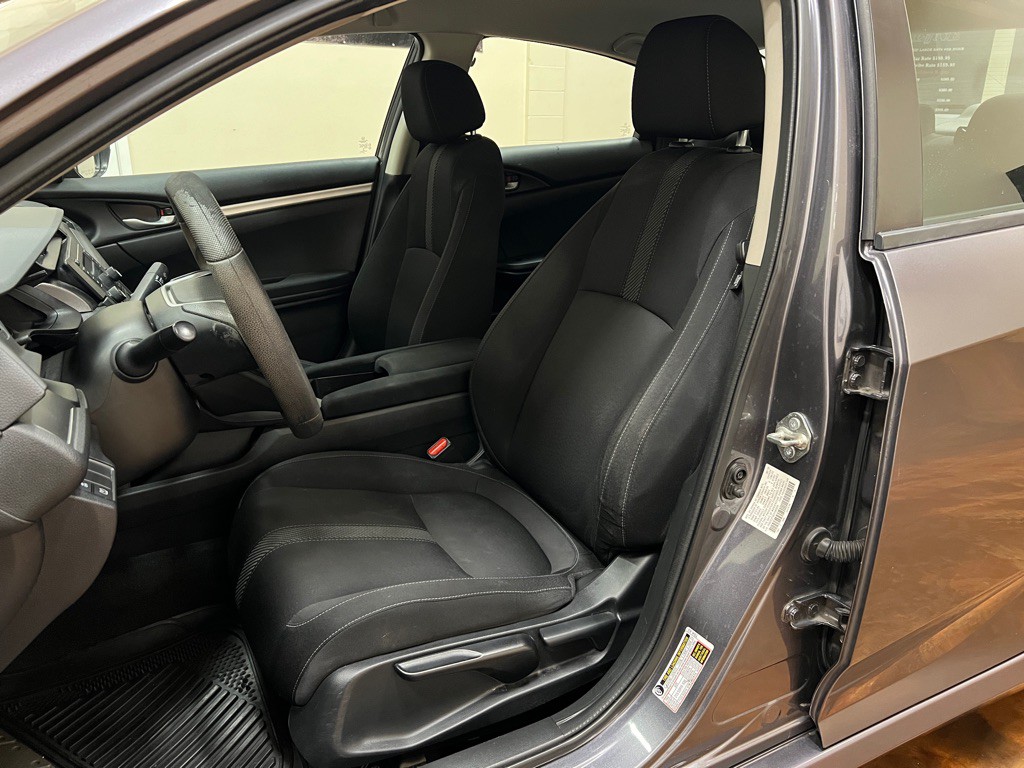 2018 Honda Civic Image 28