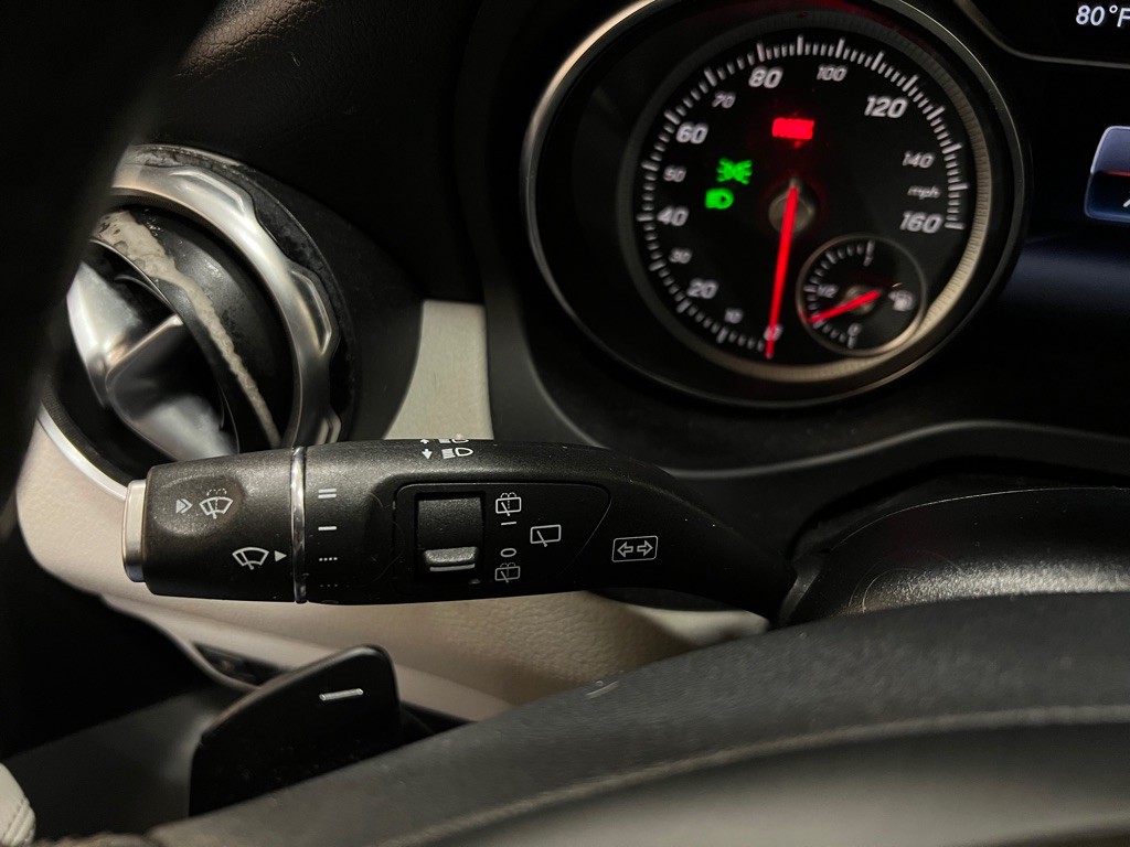 2020 Mercedes-Benz GLA-Class Image 17