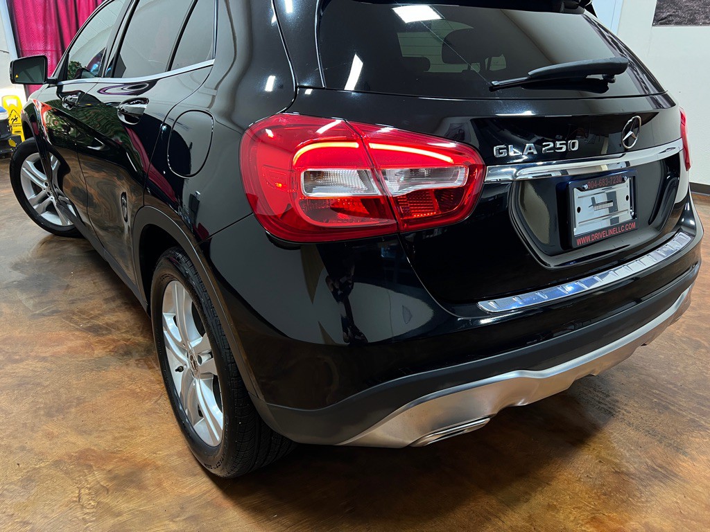 2020 Mercedes-Benz GLA-Class Image 37