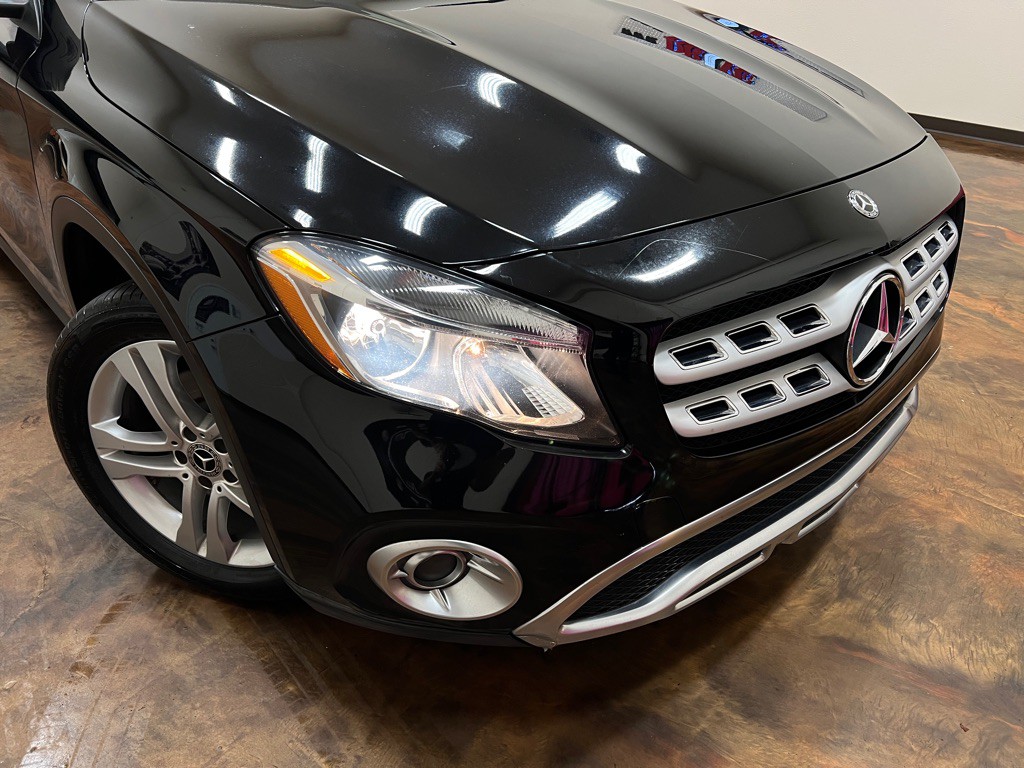 2020 Mercedes-Benz GLA-Class Image 40