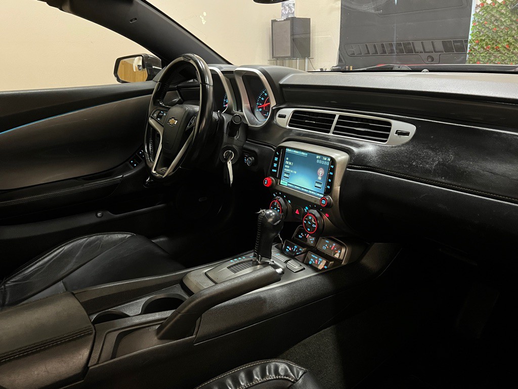 2013 Chevrolet Camaro Image 14