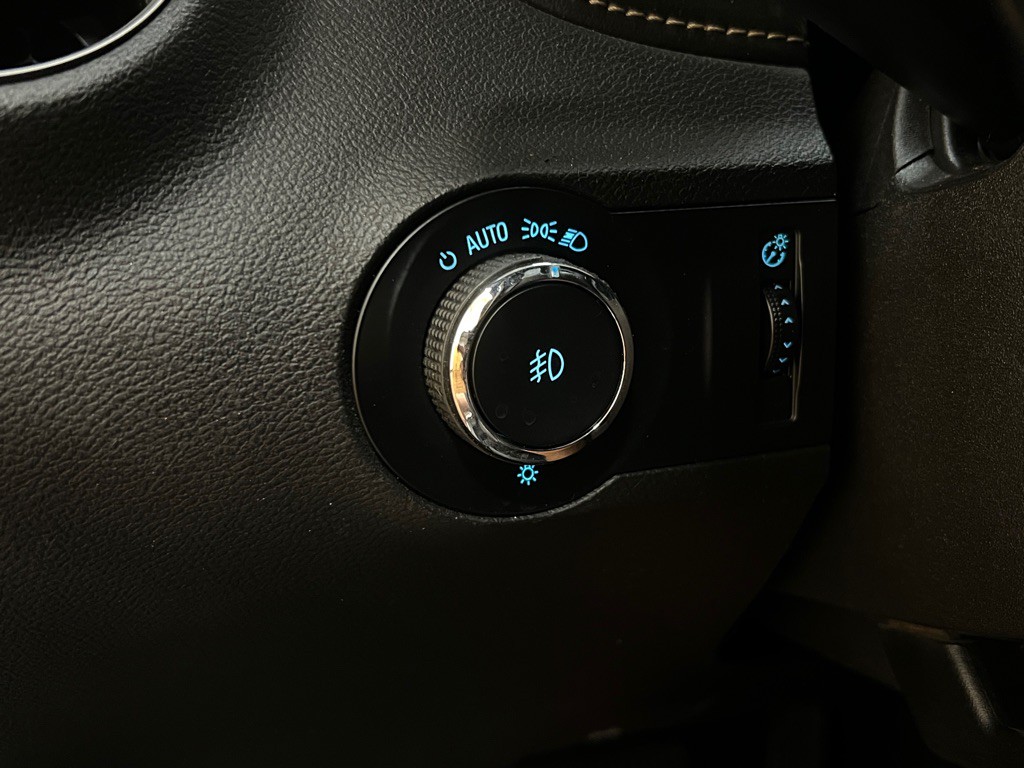 2013 Chevrolet Camaro Image 21