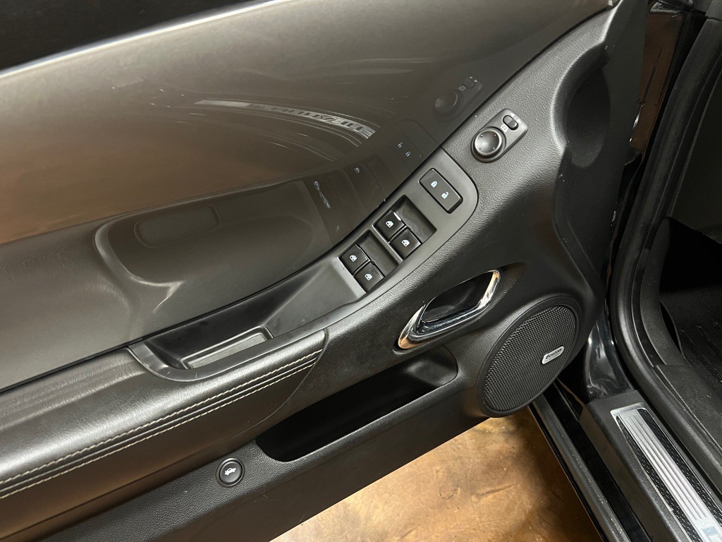 2013 Chevrolet Camaro Image 25