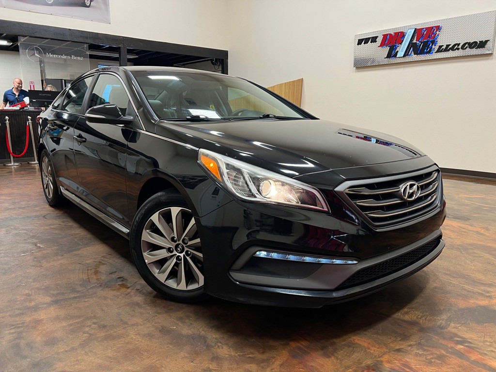 2017 Hyundai Sonata Image 1