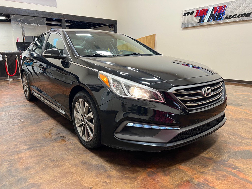 2017 Hyundai Sonata Image 3