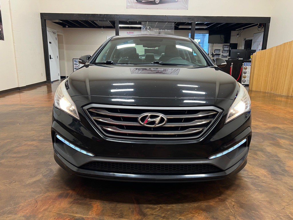 2017 Hyundai Sonata Image 4