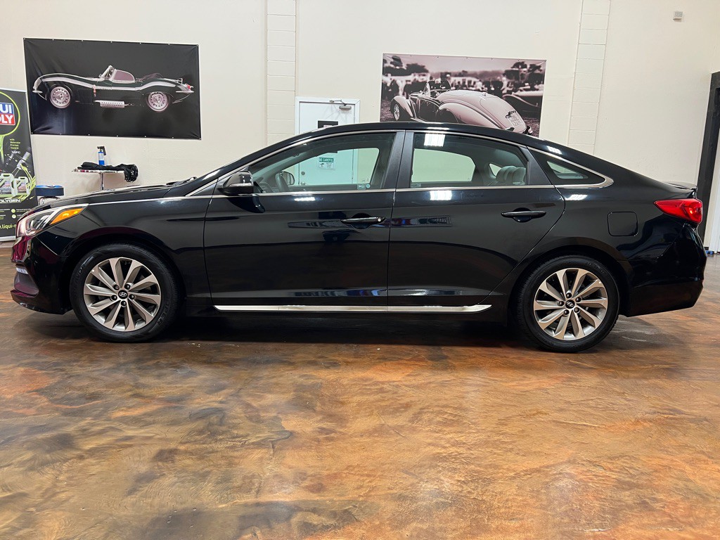 2017 Hyundai Sonata Image 6