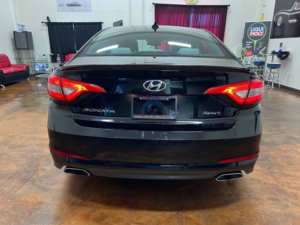 2017 Hyundai Sonata Image 8