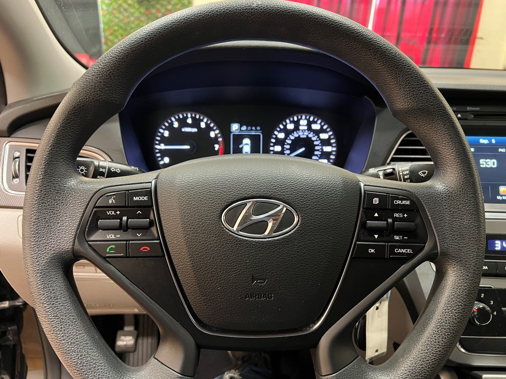 2017 Hyundai Sonata Image 18