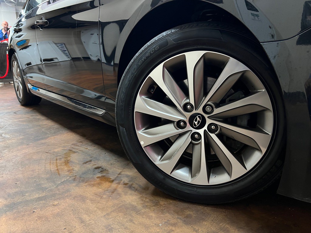 2017 Hyundai Sonata Image 35