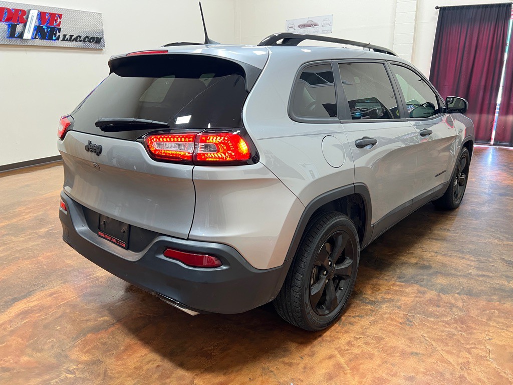 2016 Jeep Cherokee Image 9