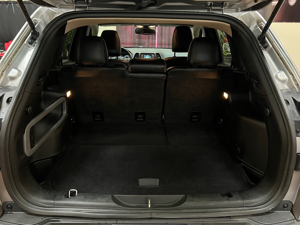 2016 Jeep Cherokee Image 34