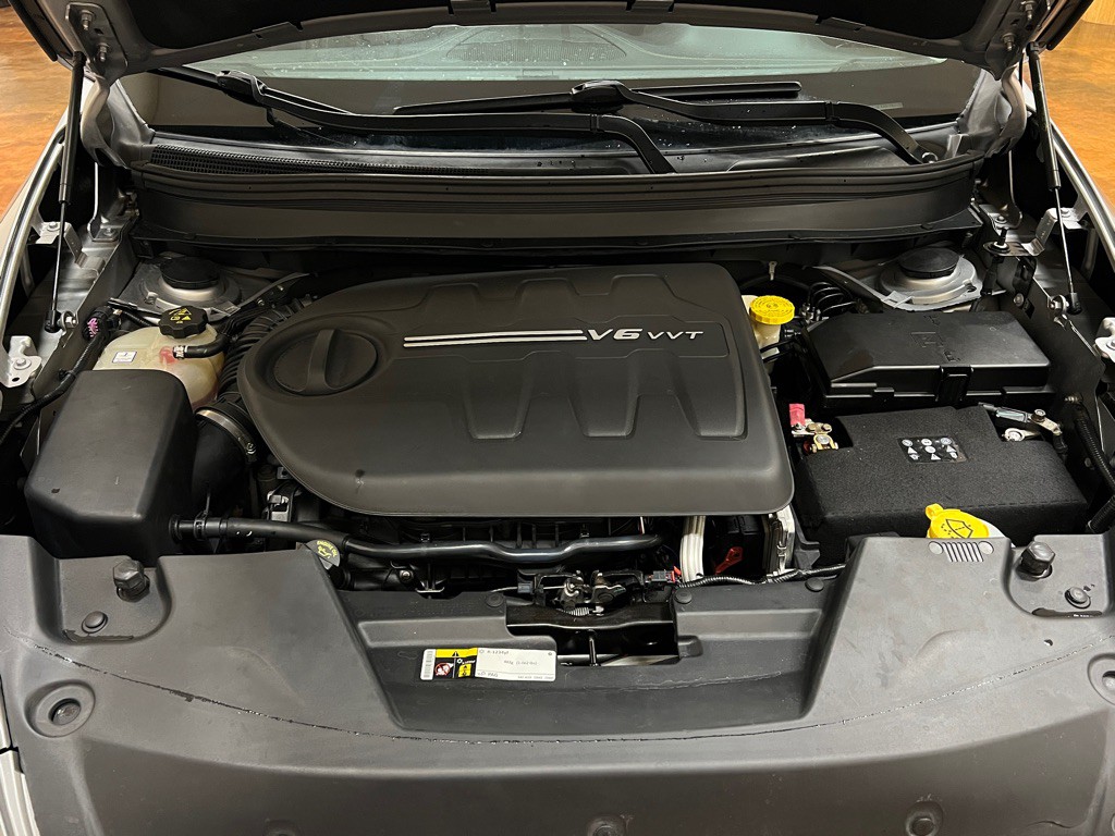 2016 Jeep Cherokee Image 35
