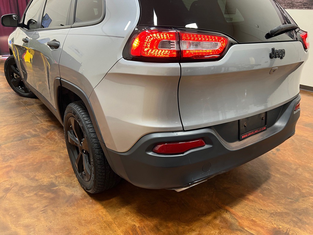 2016 Jeep Cherokee Image 37