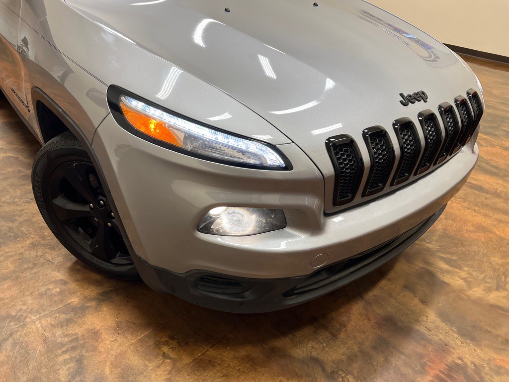 2016 Jeep Cherokee Image 40