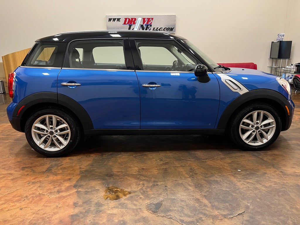 2013 MINI Cooper Image 10