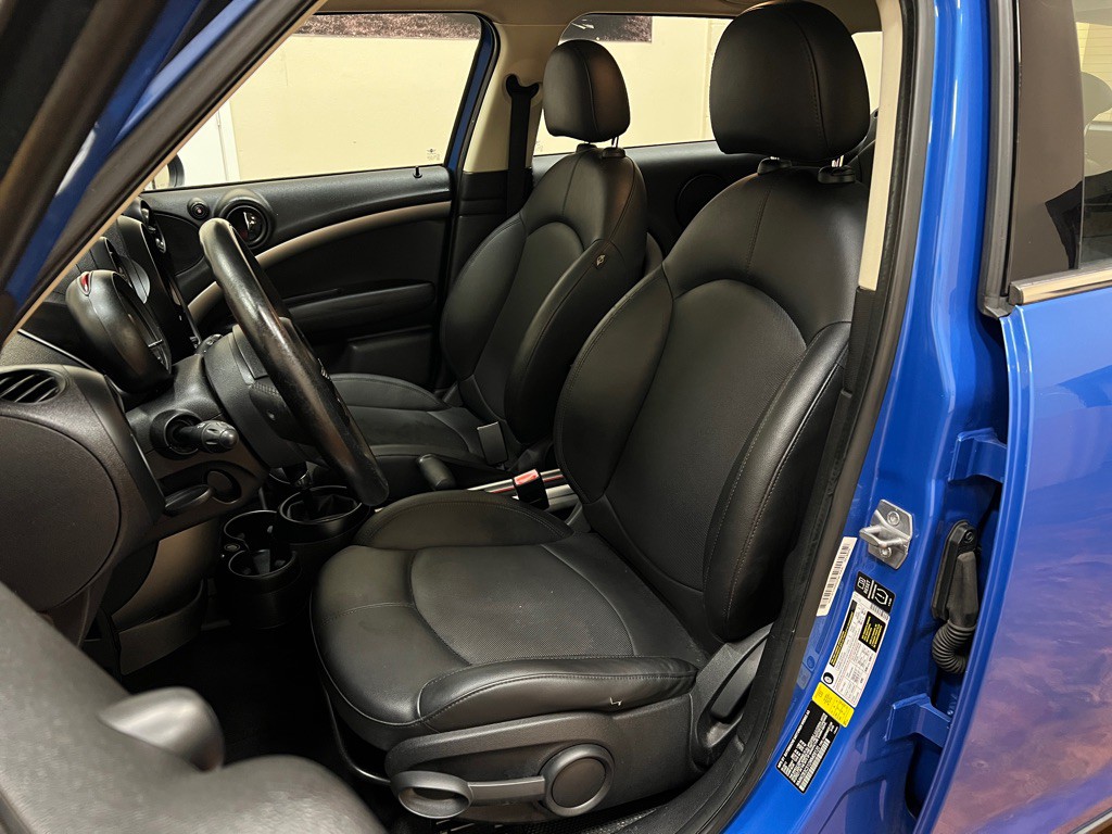 2013 MINI Cooper Image 27