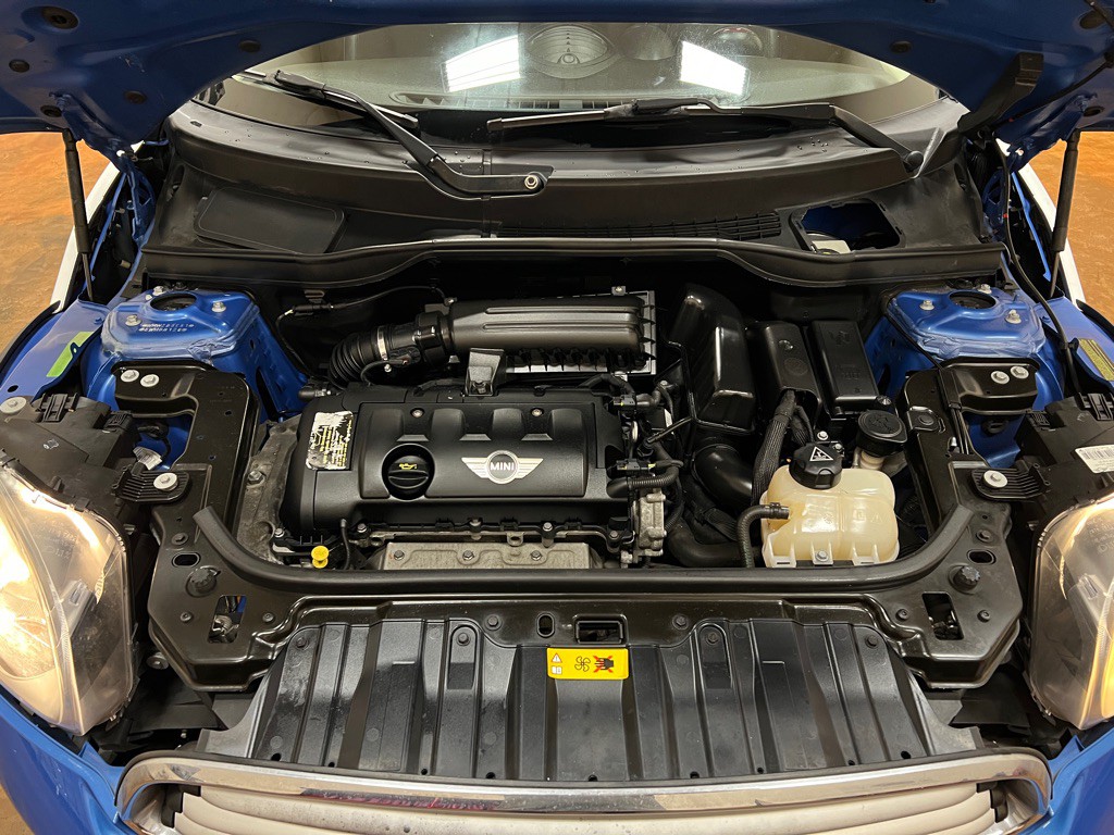 2013 MINI Cooper Image 34