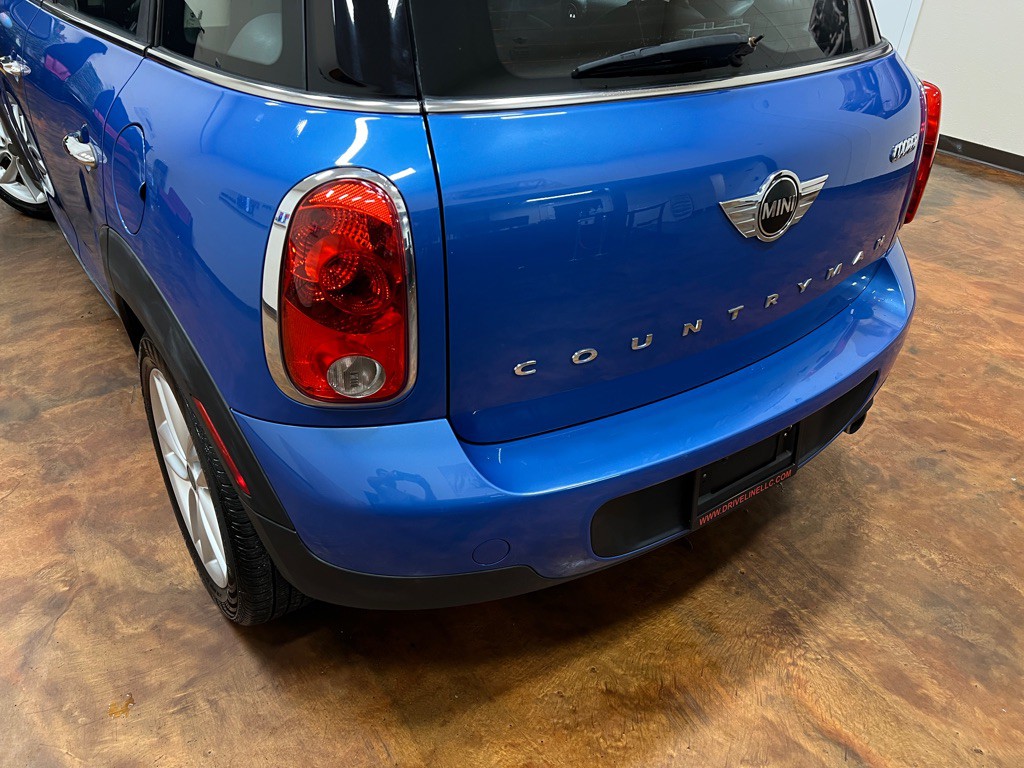 2013 MINI Cooper Image 40