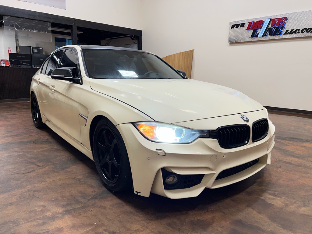 2015 BMW 3 Series Image 3