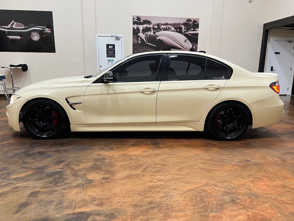 2015 BMW 3 Series Image 6