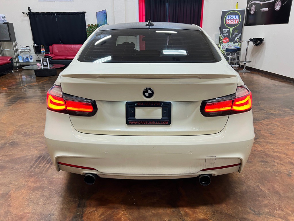 2015 BMW 3 Series Image 8