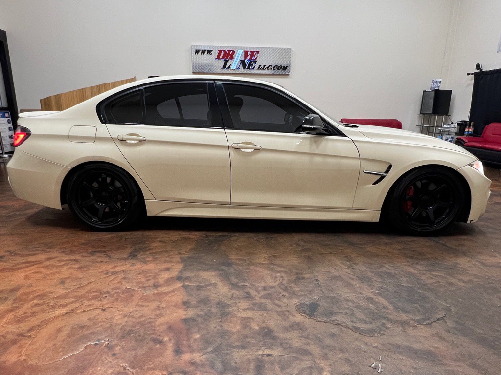 2015 BMW 3 Series Image 10