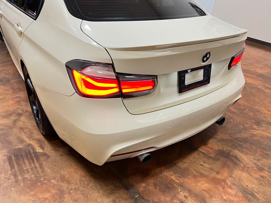 2015 BMW 3 Series Image 43