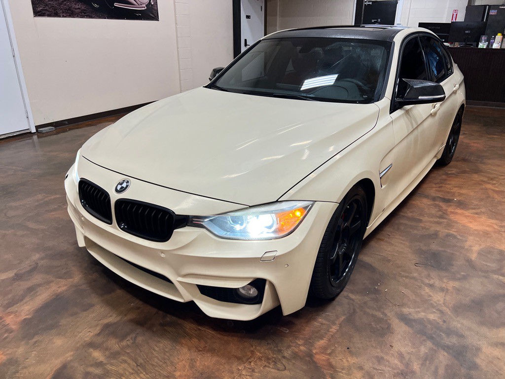 2015 BMW 3 Series Image 46