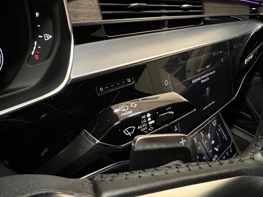 2019 Audi A8 Image 21