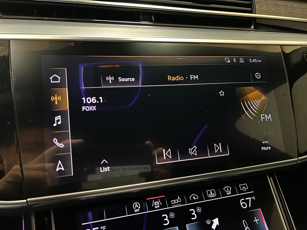 2019 Audi A8 Image 24