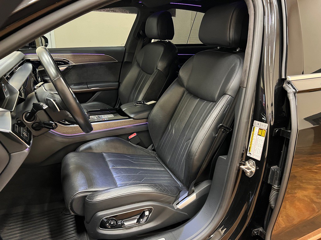2019 Audi A8 Image 30