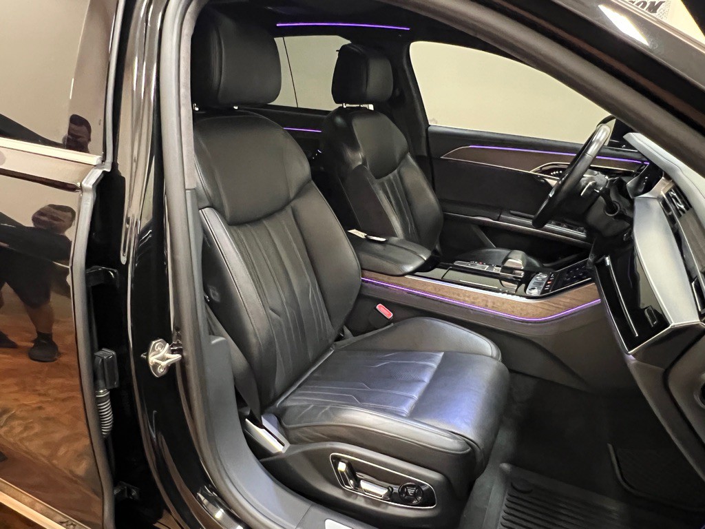 2019 Audi A8 Image 35