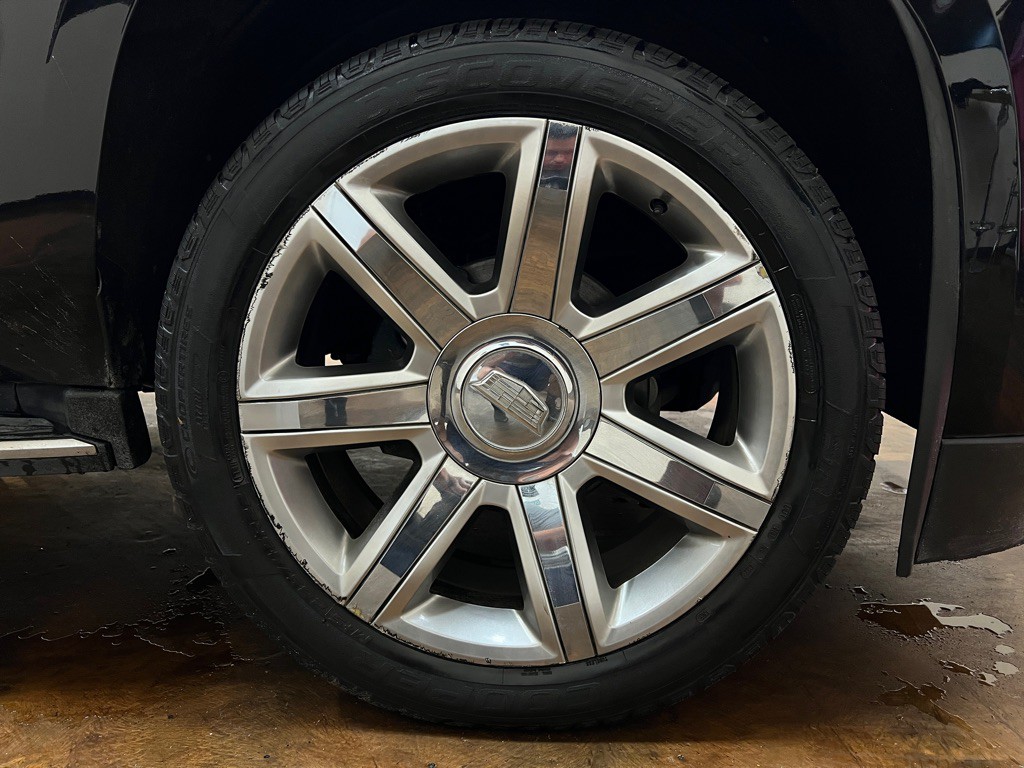 2020 Cadillac Escalade Image 11