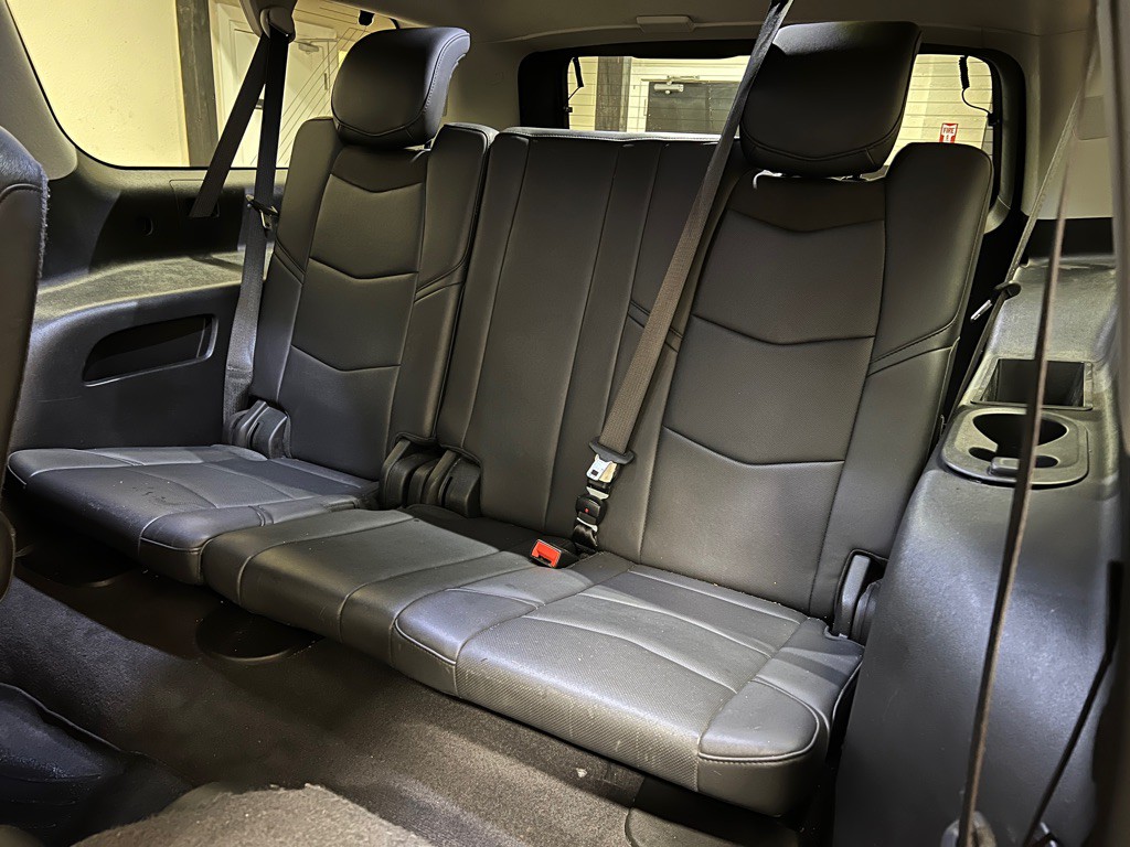 2020 Cadillac Escalade Image 32
