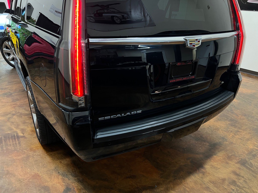 2020 Cadillac Escalade Image 45